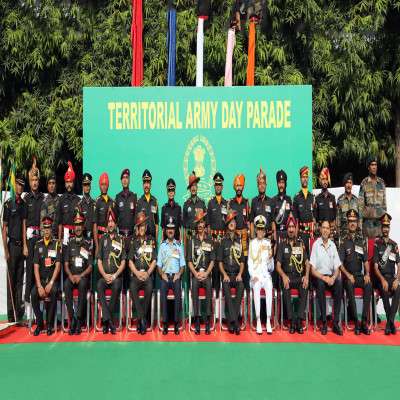 Army Day Sight Seeing Tour